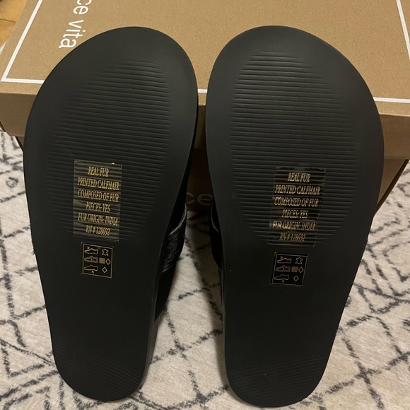 Dolce Vita Sunday Onyx Black Calf Hair Slip-On Mule w Gold Buckle Size 6 NIB - Picture 8 of 10